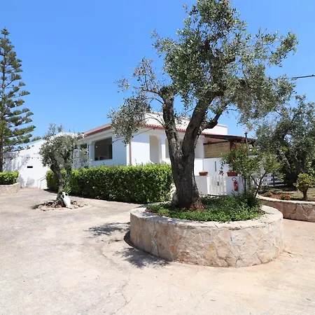 Apartament Casa Black Magic *